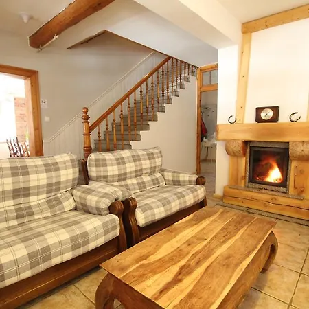 فندق مبيت وإفطار Borszowka Dom Nad Potokiem - شكلارسكا بوريبا