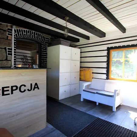 فندق مبيت وإفطار Borszowka Dom Nad Potokiem - شكلارسكا بوريبا