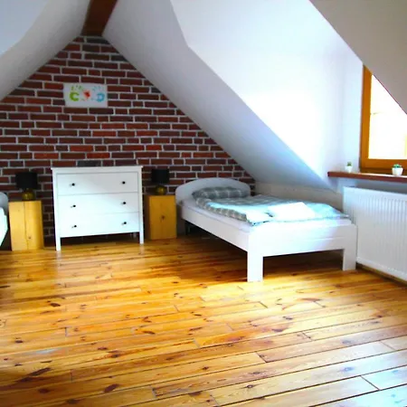 ベッド・アンド・ブレックファスト Borszowka Dom Nad Potokiem - シクラルスカ・ポレンバ